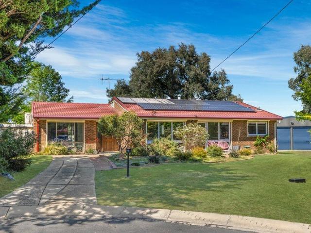 House for sale in Bungendore Village, Bungendore