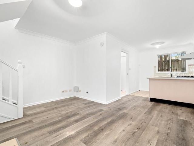 Townhouse for rent in Gosford, New South Wales