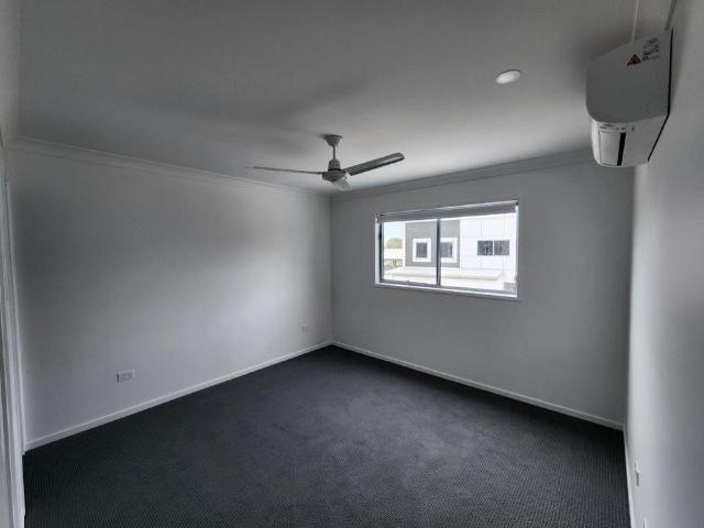 Townhouse for rent in Burdell, Townsville City