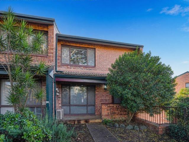 Townhouse for sale in Sydney, New South Wales
