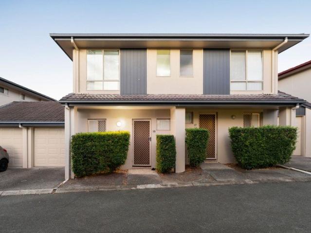 Townhouse for sale in Toombul, Queensland