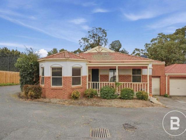 Townhouse for sale in Bacchus Marsh, Victoria