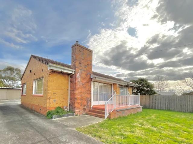 House for rent in Newborough, Victoria