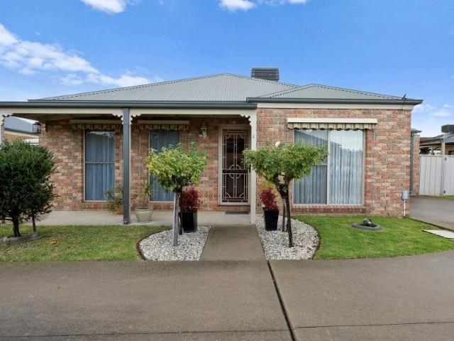 Villa for sale in Yarrawonga, Victoria