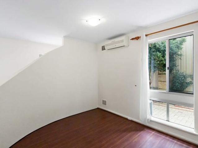 Apartment for rent in Como, Western Australia