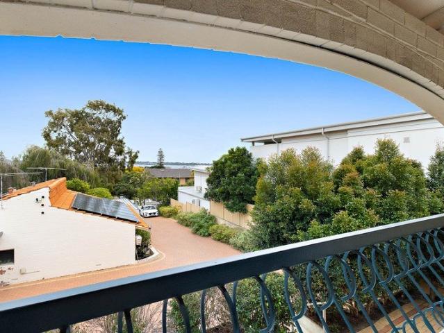 Apartment for sale in Como, Western Australia