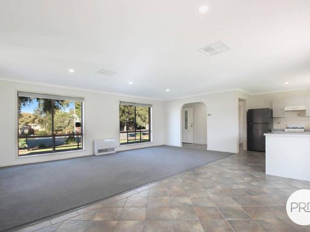House for rent in Thurgoona, Albury