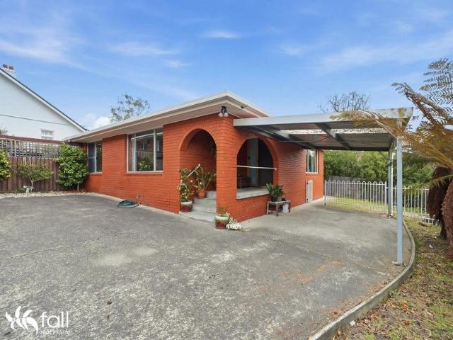 House for rent in Lenah Valley, Hobart