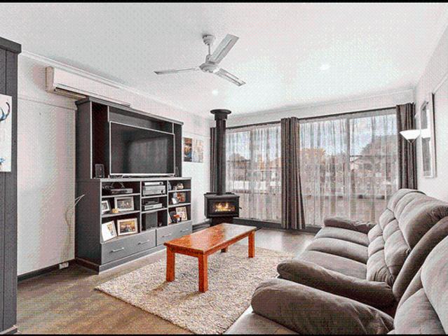 House for rent in Sale, Victoria