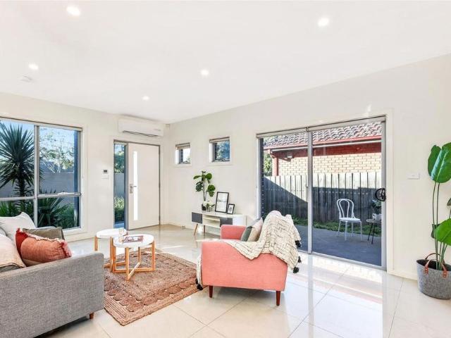 Townhouse for rent in Camerons Creek, Victoria