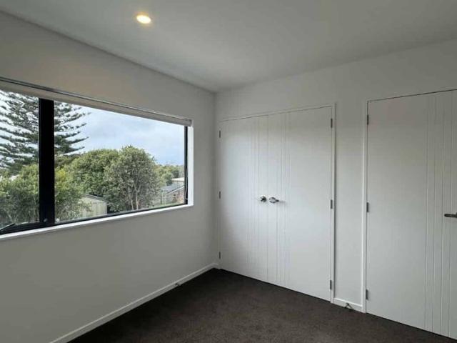 Townhouse for rent in Owhata