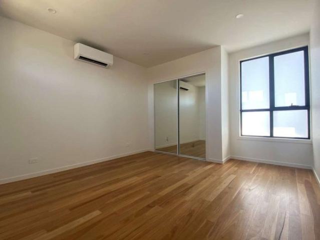 Townhouse for rent in Camerons Creek, Victoria