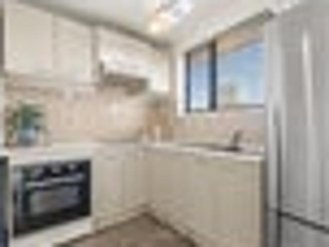 House for sale in Chaslands, Canterbury