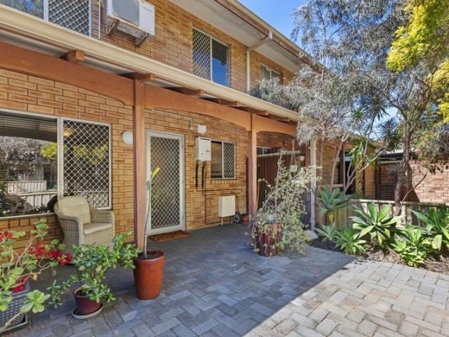 Townhouse for sale in Osborne Park, City of Stirling