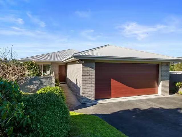 House for sale in Hillsborough, Taranaki