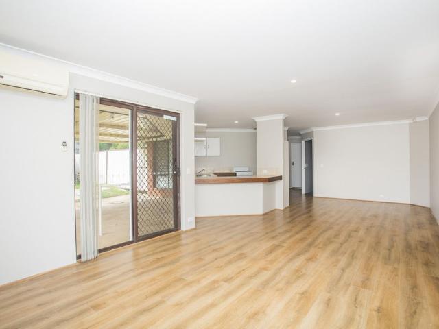 Apartment for rent in Cloverdale, Western Australia