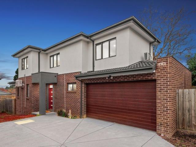 Townhouse for sale in Camerons Creek, Victoria