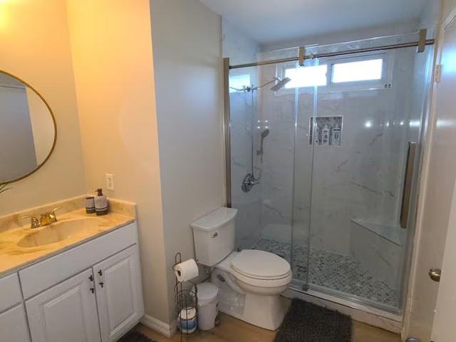 Room for rent in Mission Viejo, California
