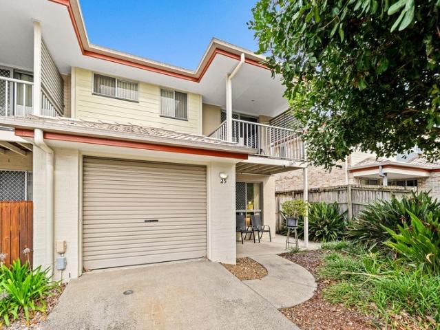 Townhouse for sale in Toombul, Queensland