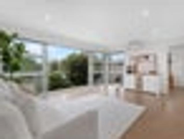 House for sale in Pakuranga Heights, Howick