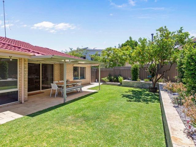 House for sale in Scarborough, City of Stirling