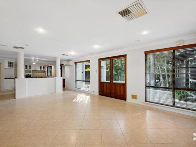 House for rent in Booragoon, Western Australia