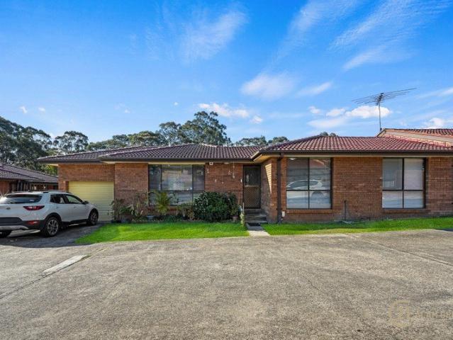 Villa for sale in Sydney, New South Wales