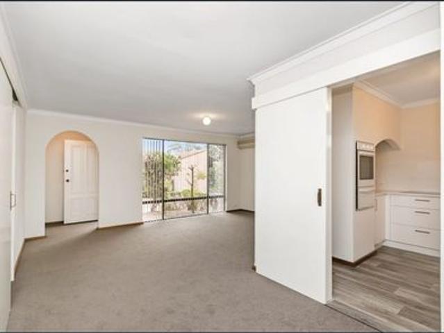 House for rent in Booragoon, Western Australia