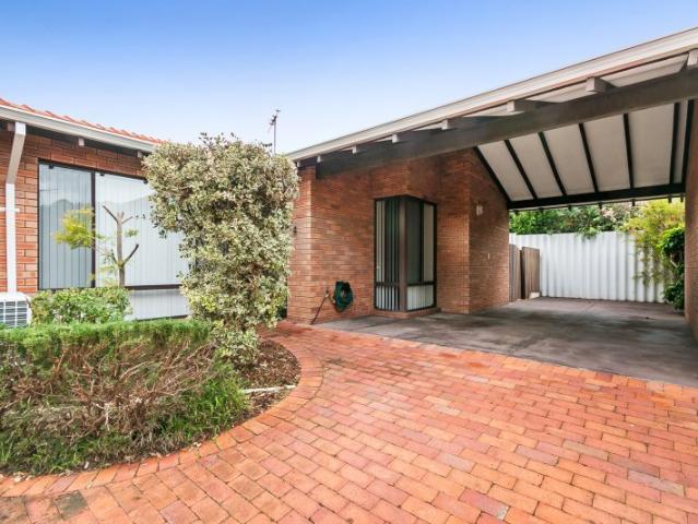 Villa for rent in Booragoon, Western Australia