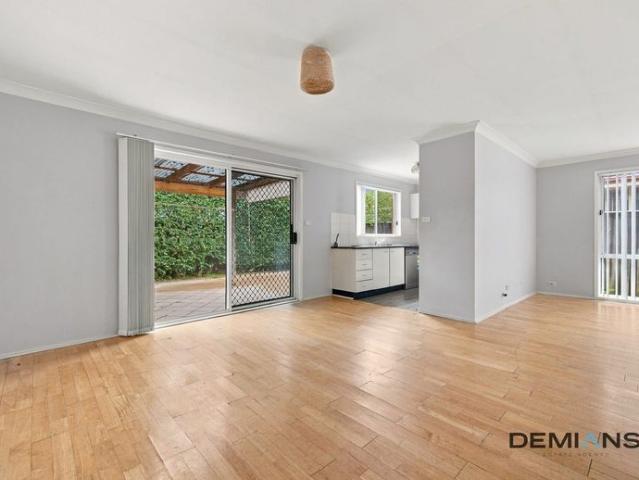 House for rent in Wattle Grove, Sydney