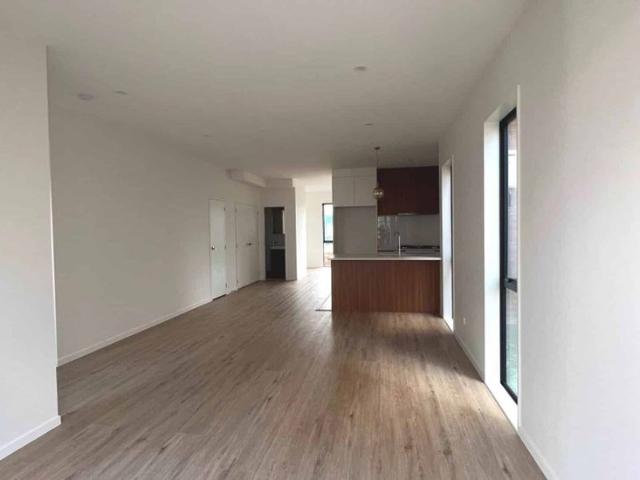 Townhouse for rent in Paremoremo