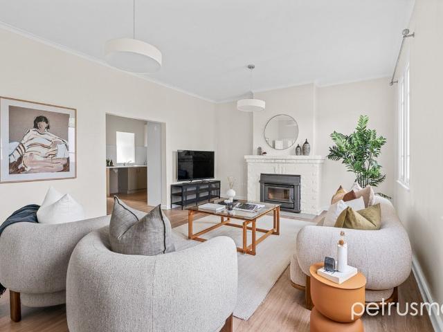 House for sale in New Town