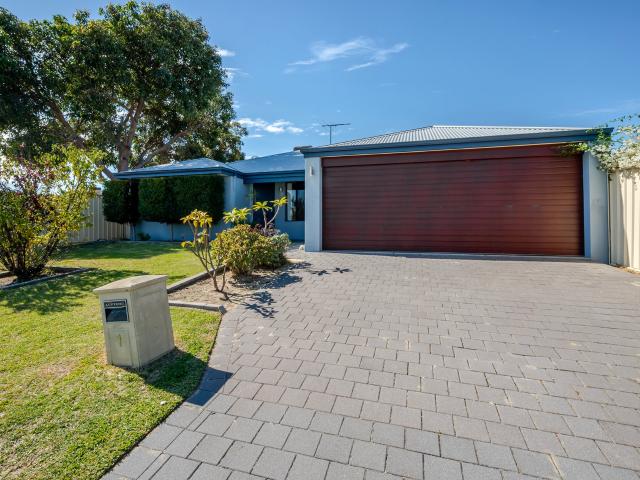 House for rent in Banksia Grove, Western Australia