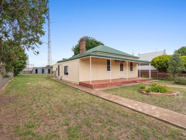 Apartment for rent in Junee Reefs, New South Wales