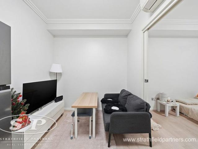 Apartment for rent in Centenary Park, Sydney