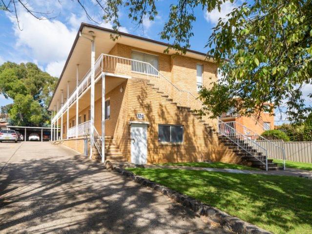 Apartment for rent in Crestwood, Queanbeyan