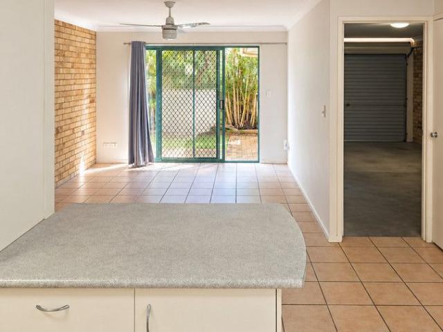 Townhouse for rent in Annerley, Greater Brisbane
