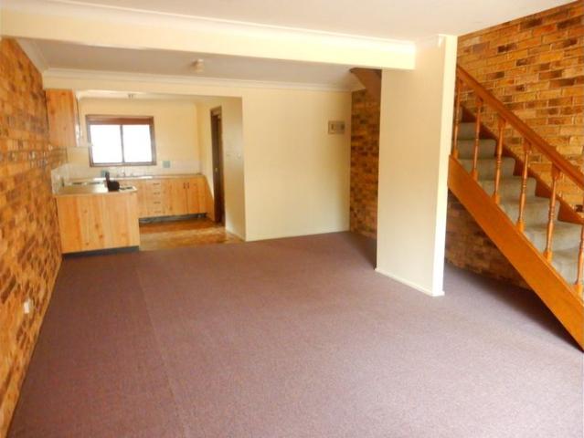 Townhouse for rent in Muswellbrook, New South Wales