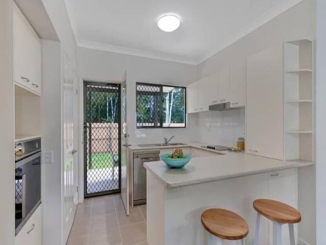 Villa for sale in Bungalow, Cairns