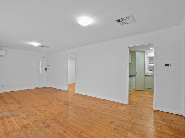 House for rent in Craigmore, Adelaide