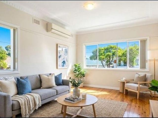 House for rent in Wentworthville, Sydney
