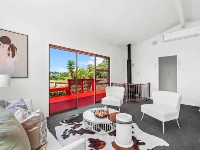 House for rent in Whangaparaoa