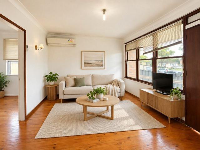 House for rent in Busby, Sydney