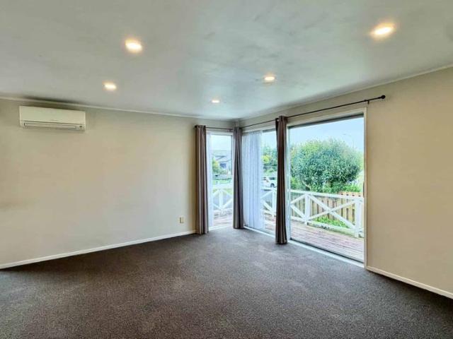 House for rent in Pakuranga Heights, Howick