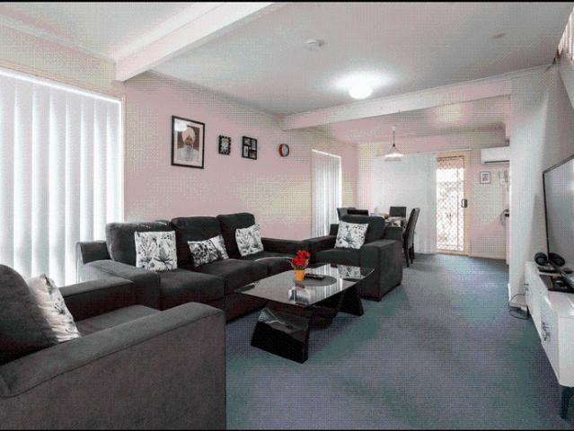 Townhouse for rent in Toombul, Queensland