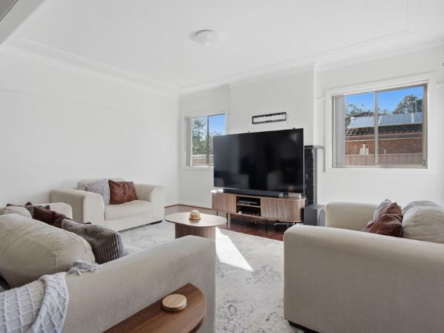 House for rent in Tuggerawong, New South Wales