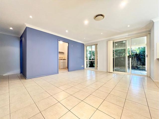 Townhouse for rent in Sydney, New South Wales