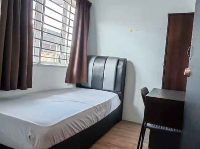 Room for rent in Petaling, Damansara Damai