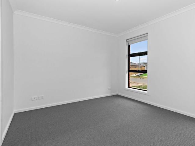 House for rent in Alluvium, Ballarat