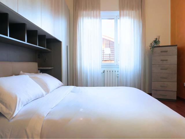 Appartamento in affitto a Pero, Milano